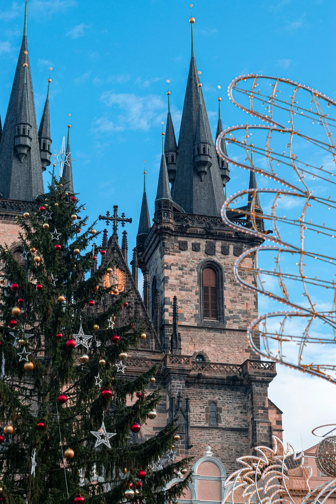 ⚡ OFFRE FLASH — Prague, la magie de Noël · 4 jours / 3 nuits · 09 → 12/12/2026 (base double)